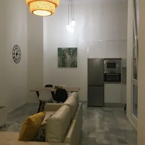apartamento-nuevo-en-casa-tipo-palacio.es-andalucia.com/